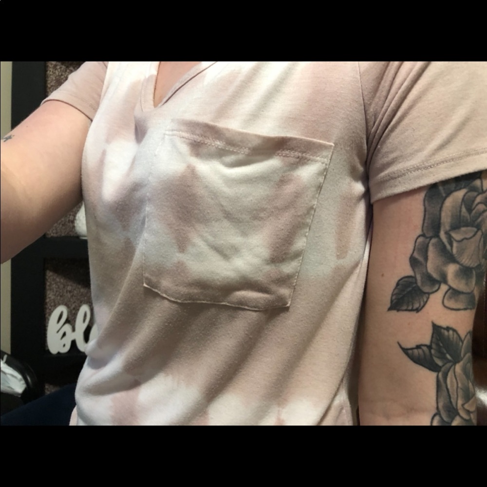 Pink & white tye dye v neck tee t shirt